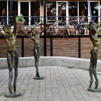 Бронзовое трио :: Любовь 