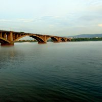 Мосты соединяют берега, и  не преграда на пути река. :: nadyasilyuk Вознюк