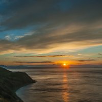 Рассвет на море :: Олег Загорулько