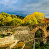 Старый мост в Испанских Пиренейских горах :: Георгий А