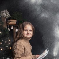 У окна :: Юлия Кравченко