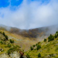 В горах погода резко меняется :: Георгий А