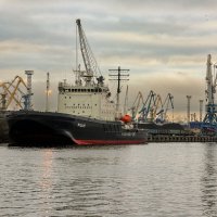 Промышленный Санкт-Петербург :: skijumper Иванов