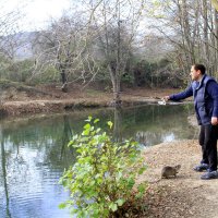 Дядь рыбкой угостишь!? :: Геннадий Валеев