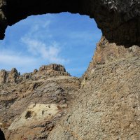 Сквозь Золотые ворота :: Татьяна Тюменка