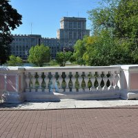 Балюстрада на плотине Венера... :: Анатолий Колосов Балюстрада на плотине Венера... :: Анатолий Колосов