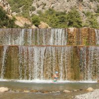 Купание в водопаде :: Gen Vel Купание в водопаде :: Gen Vel