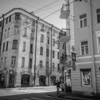 На Петроградке :: Олег Загорулько На Петроградке :: Олег Загорулько