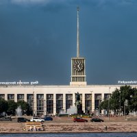 Финляндский вокзал :: Sergei Vikulov