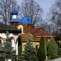 На территории Свято-Михайловского мужского монастыря в Адыгее :: Игорь Сикорский На территории Свято-Михайловского мужского монастыря в Адыгее :: Игорь Сикорский