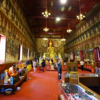 Храм Ват Махатхат Воравиан, главный молитвенный зал :: Иван Литвинов