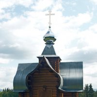 Часовня на стоянке. :: ВикТор Быстров