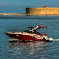 По бухтам Севастополя. :: Сергей Воротников По бухтам Севастополя. :: Сергей Воротников