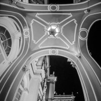 У Зимнего :: Олег Загорулько