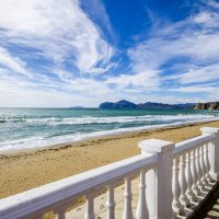 пустынный пляж :: Сергей Старков пустынный пляж :: Сергей Старков