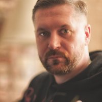 - :: Джованни Луче