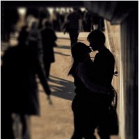 «Влюблённые» в подземном переходе на Невском пр. :: Станислав Лебединский