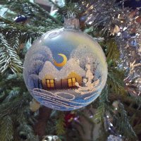 Шар на ёлке :: Freddy 97