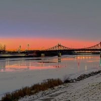 Староволжский мост с иллюминацией. :: Olga Oskolkova