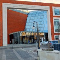 Третьяковская галерея на Кадашëвской набережной :: Татьяна Тюменка