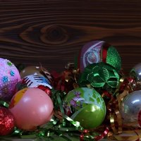 С Днём дарения праздничных ёлочных шаров! :: Андрей Заломленков