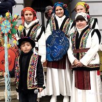 дітки колядують :: Степан Карачко