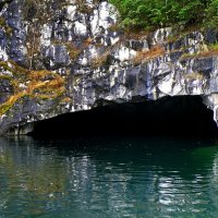 Рускеала, заходим в грот. :: Vlad Сергиевич