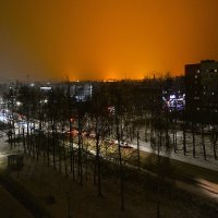 Новочебоксарск. Улица 10-й Пятилетки зимним вечером. :: Пётр Чернега