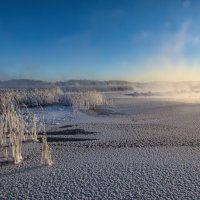 Мороз на озере :: Vladimbormotov 