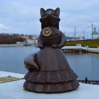 Чебоксары. Скульптура "Лиса-плясунья". :: Пётр Чернега