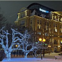 Вечер новогоднего города. :: Валерия Комова