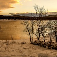 Рассвет на водохранилище. :: Сергей Воротников