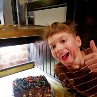 Угощайтесь! :: Vladimir Semenchukov