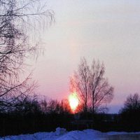 Уходит солнце на покой :: Людмила Смородинская