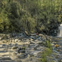 Лето, водопад, фотограф :: Андрей Бобин