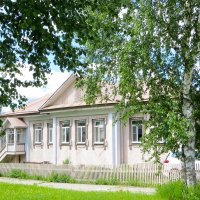 Домик в деревне :: Лариса С.