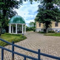 Дворик с беседкой :: Veera V