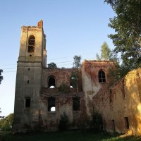 Развалины костела Святой Вероники. :: unix (Илья Утропов)