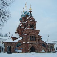 Храм святителя Спиридона Тримифунтского :: Лидия Бусурина