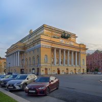Александрйский театр. СПб. :: Лилия *