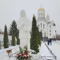 Памятник Святой Ксении Петербуржской :: Татьяна Машошина