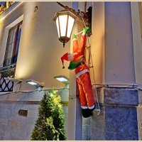 Ведь если фонари зажигают, значит это кому-нибудь нужно... :: Лия ☼