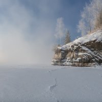 У реки :: Марина Фомина.