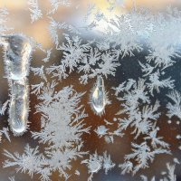 Мороз рисует на окне :: Галина Нестратова