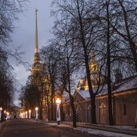 Центральная аллея Петропавловской крепости :: Владимир Шишкин