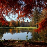 Замок Фаворит,ноябрь :: Юрий. Шмаков