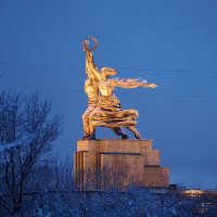 Рабочий и колхозница. :: Евгений Седов Рабочий и колхозница. :: Евгений Седов