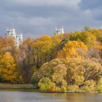Октябрь в Царицыно... :: Владимир Жданов Октябрь в Царицыно... :: Владимир Жданов