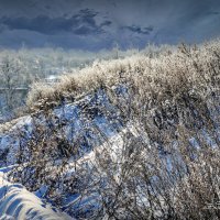 "Под зимним небом"© :: Владимир Макаров