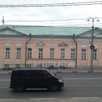 Дом , в котором проживал М.Е.Салтыков-Щедрин :: Galina Solovova